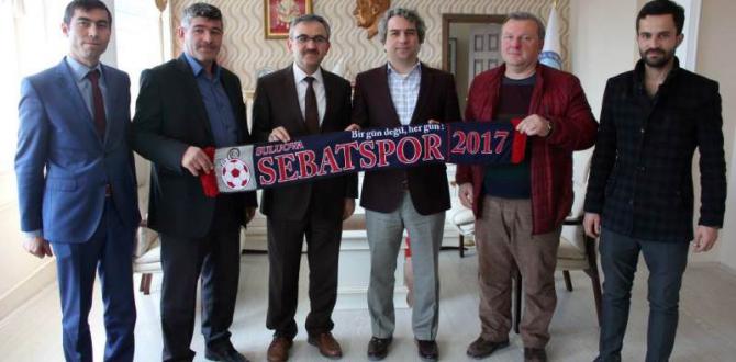 Sebatspor Kaymakamımız Sayın Dr. Vural KARAGÜL’ e Forma Armağan Etti.