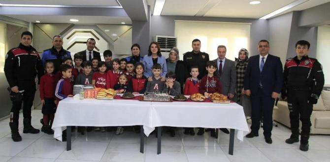 15 Temmuz şehidinin oğluna sürpriz doğum günü